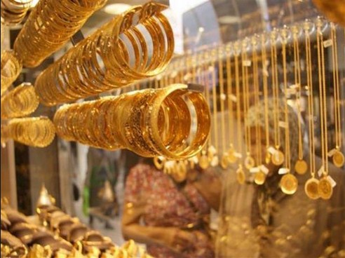 الذهب ينخفض 25 قرشا للغرام الأسبوع الماضي.