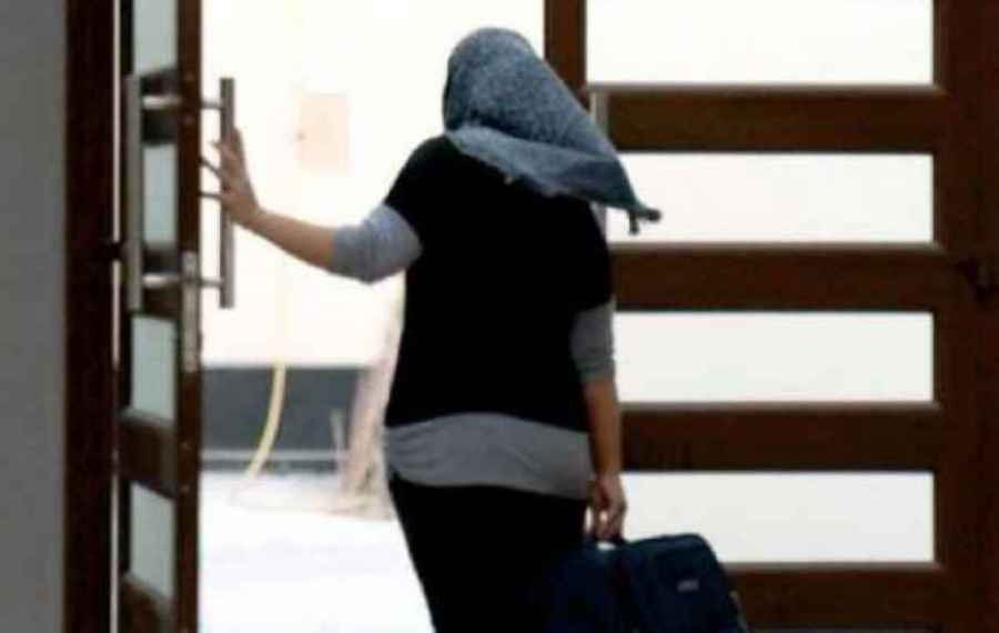اشتراط المخالصة لمغادرة العاملة المنزلية البلاد