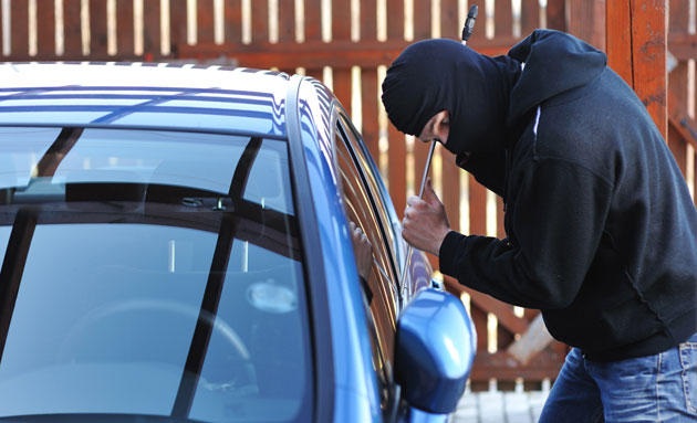 كمين محكم للأمن يسفر عن القبض على سارق مركبات في اربد