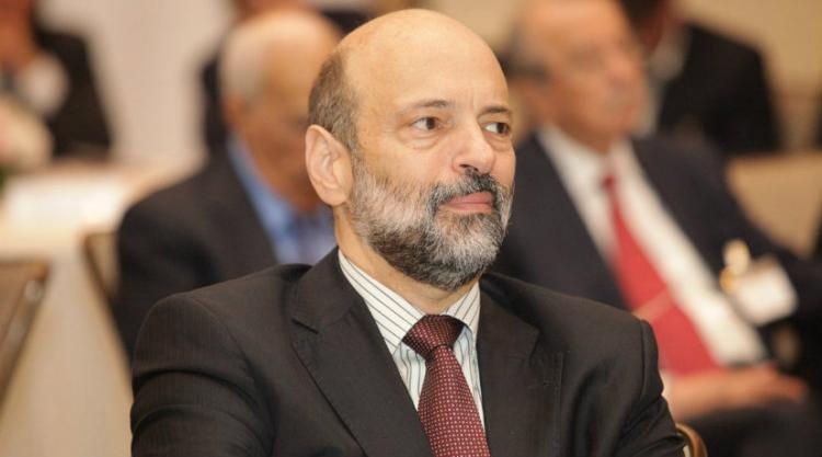 شاهد بالتفاصيل .. تعميم من الرزاز على جميع الوزارات والمؤسسات