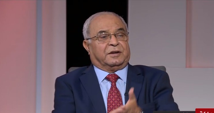 بالفيديو .. العبادي يدافع عن تعيين أزواج بناته وزراء .. وينتقد تعيين الغرايبة