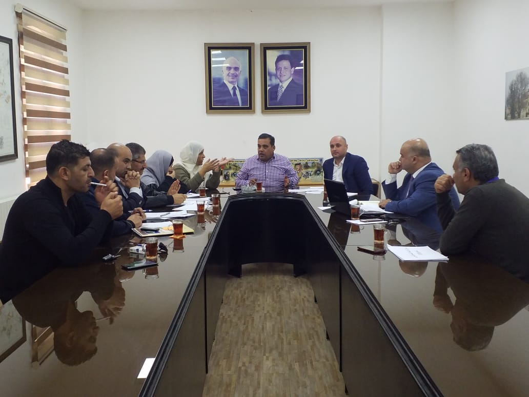 الحواتمة يستقبل ملحق الدفاع المصري