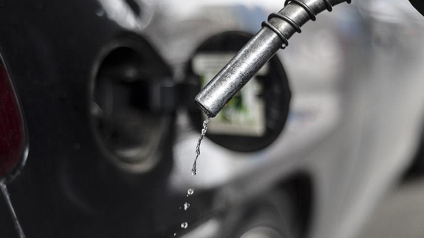 المناصير تعتذر عن أعطال المركبات بسبب البنزين
