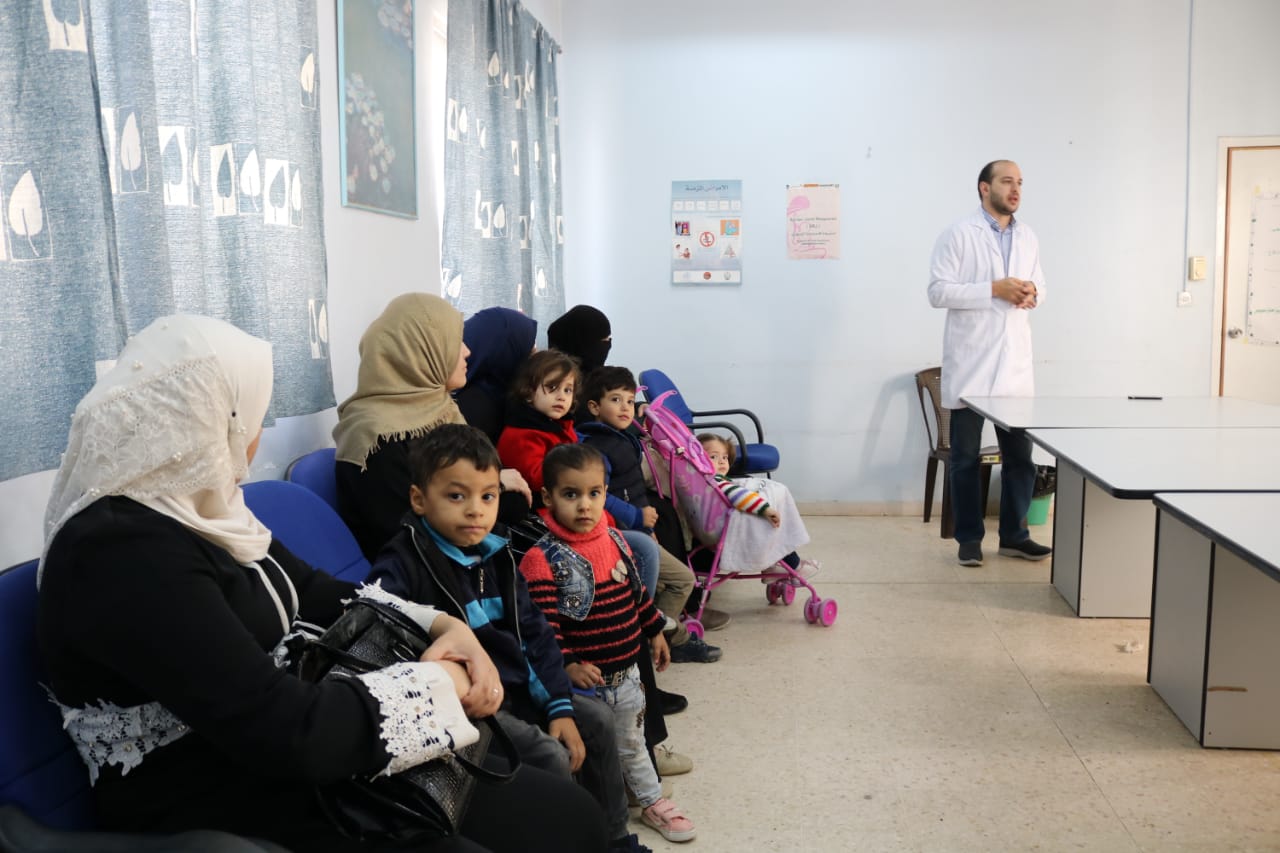 500 مستفيد من يوم طبي مجاني لأرض الإنسان الايطالية والبعثة الطبية البولندية