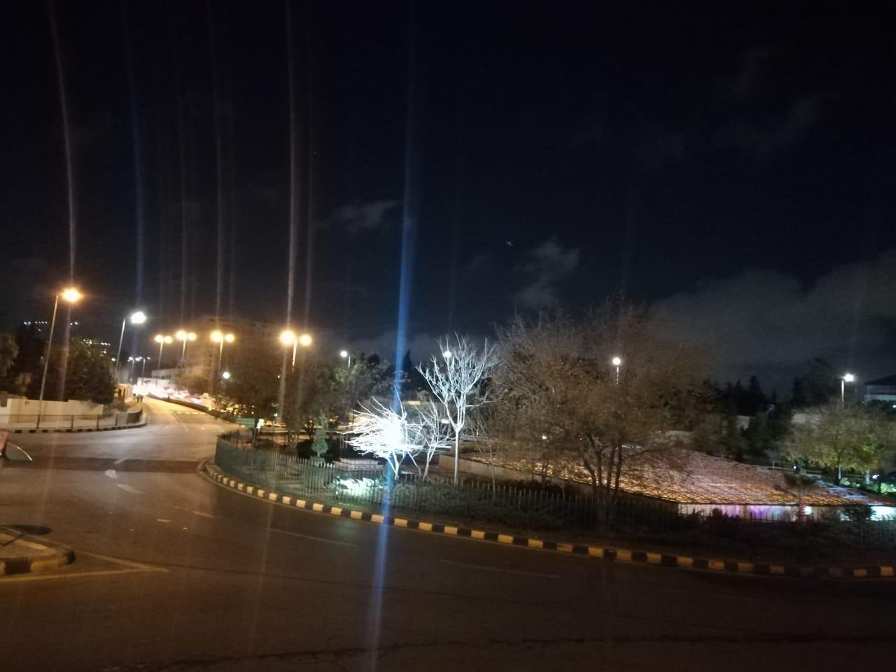 بالصور... الامن لا تجمعات احتجاجية على الدوار الرابع.