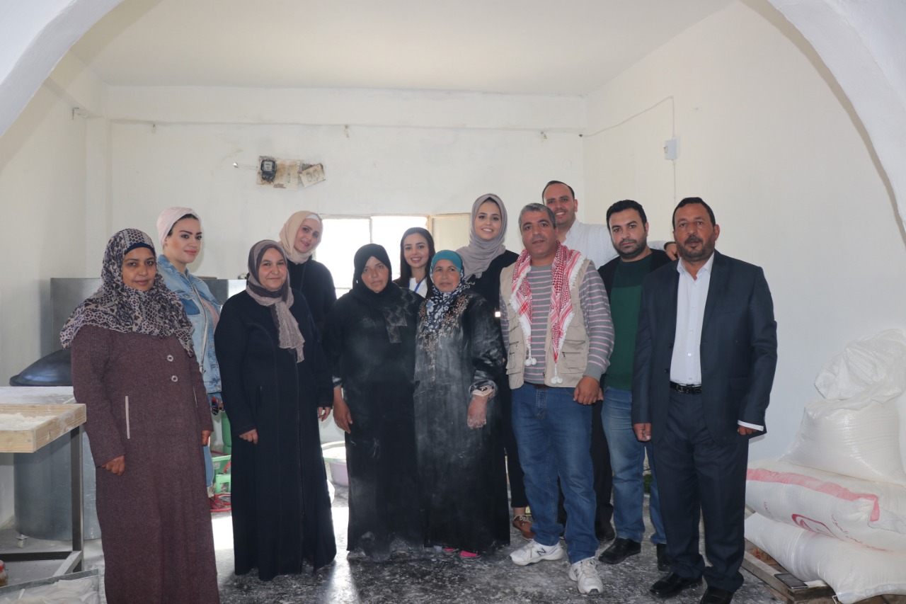 الهيئة الخيرية الأردنية الهاشمية تفتتح مخبز في حمامة العموش