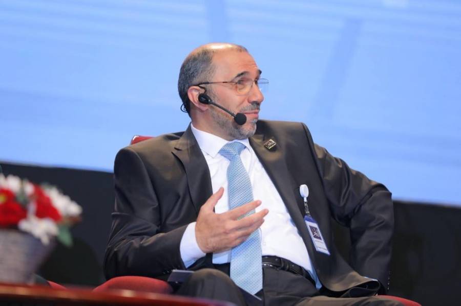 حمدان: 200 مكتب حج وعمرة مهدد بالاغلاق وتسريح 10 الاف مواطن