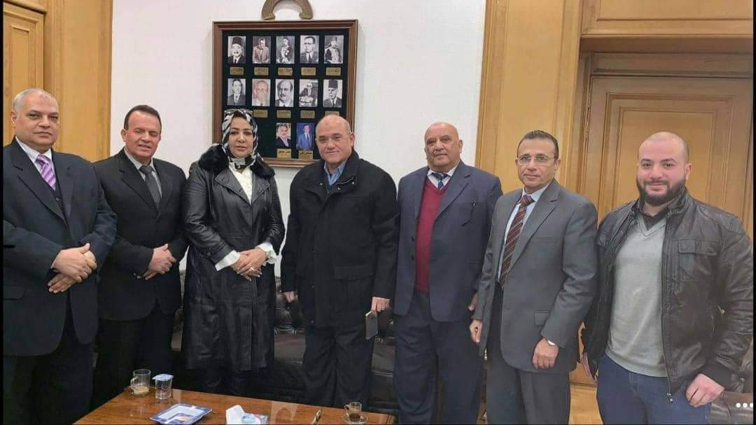 اصحاب الاعمال الليبيين” ينظم معرض “صنع في مصر” ببنغازي للمساهمة في اعادة الإعمار .. إبريل المقبل