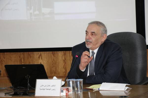 رئيس الجامعة الهاشمية يحاضر في كلية الدفاع الوطني الملكية الأردنية