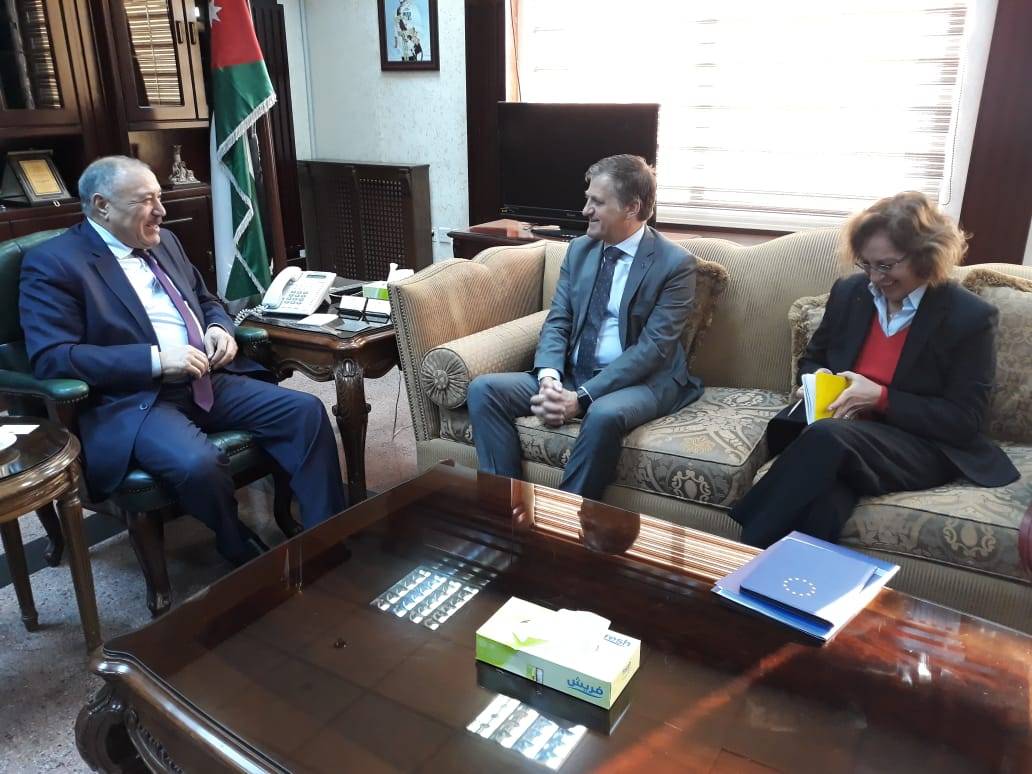 الزبن : الاردن تحمل اعباء اضافية جراء استضافة الاشقاء السوريين