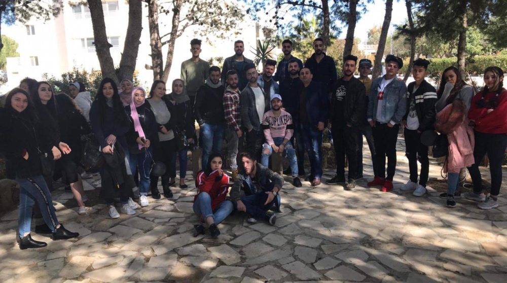 مبادرة  حلم يزورون دار المسنين بيت العذارء بالفحيص و تنظم حفلا لعيد ميلاد أحد المسنين