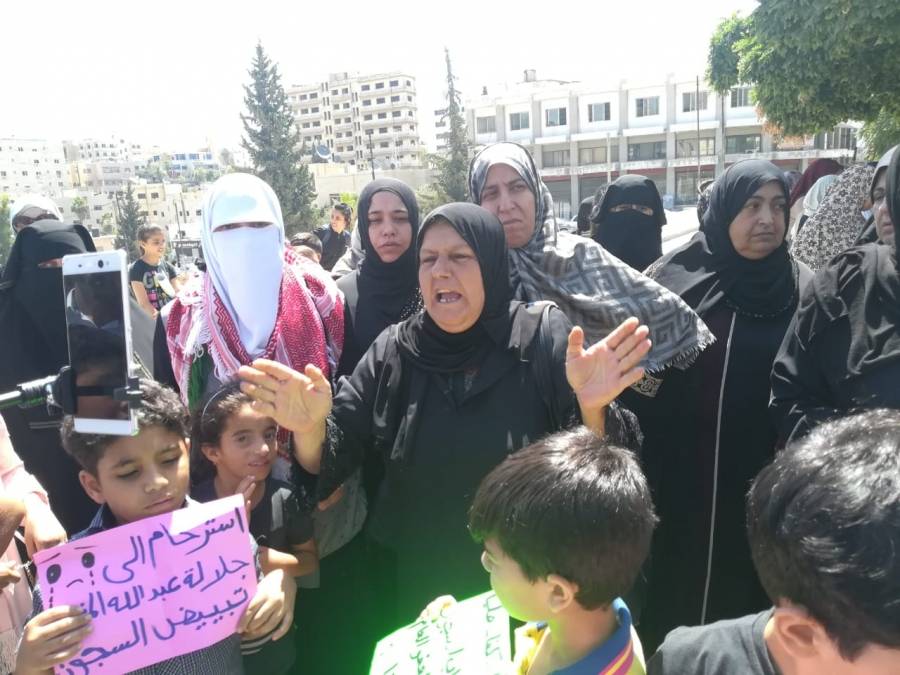 هل هناك إجراءات مطلوبة من أهالي الموقوفين المشمولين بالعفو؟