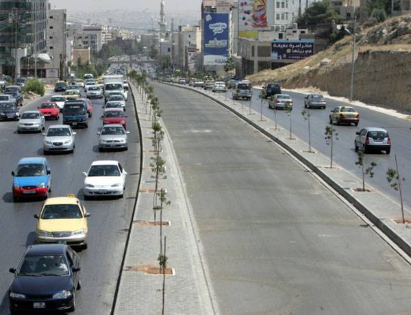 وزير النقل يكشف عن موعد تشغيل الباص السريع