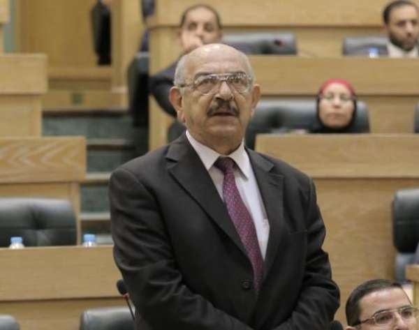 النائب بني هاني يطالب الرزاز بزيارة الحمة الاردنية...ووقف اغلاق المتجعات الأهلية هناك