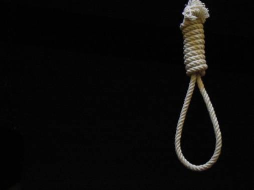 انتحار شاب شنقا بحبل بالقرب من جامعه ال البيت بالمفرق