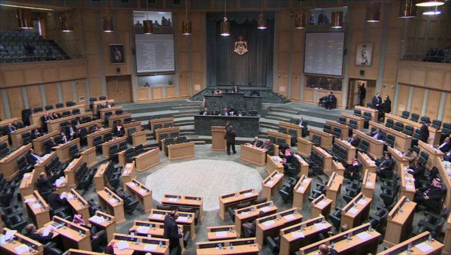 مذكرة لطرح الثقة في الزواتي والحموري والغرايبة وقعوار