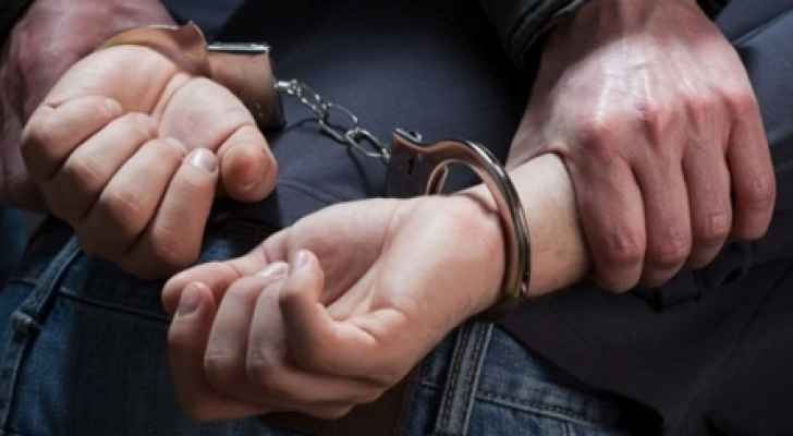 القبض على مطلوب خطير اطلق النار على الامن شرق عمان