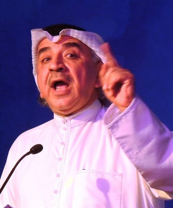 شاهد بالصور .. نائب كويتي سابق يهاجم أمانة عمان