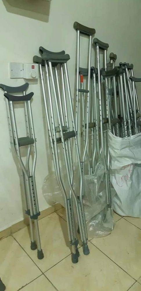 امين عام سلطة وادي الاردن يتفقد عمليات تنظيف مجرى سيل الزرقاء وازالة المخلفات