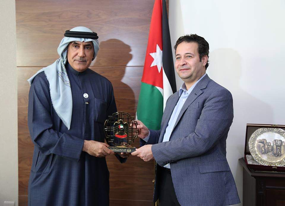 أبو رمان والرميثي يبحثان تعزيز العلاقات الشبابية والرياضية بين الأردن والامارات