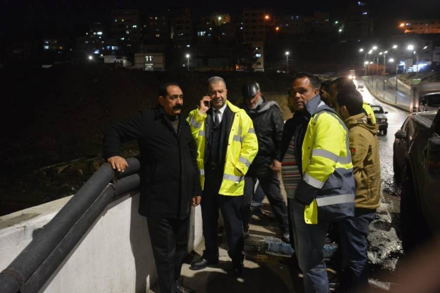 أبو السكر: الزرقاء بخير ولم تسجل أي حالة إغلاق أو غرق جراء الأمطار