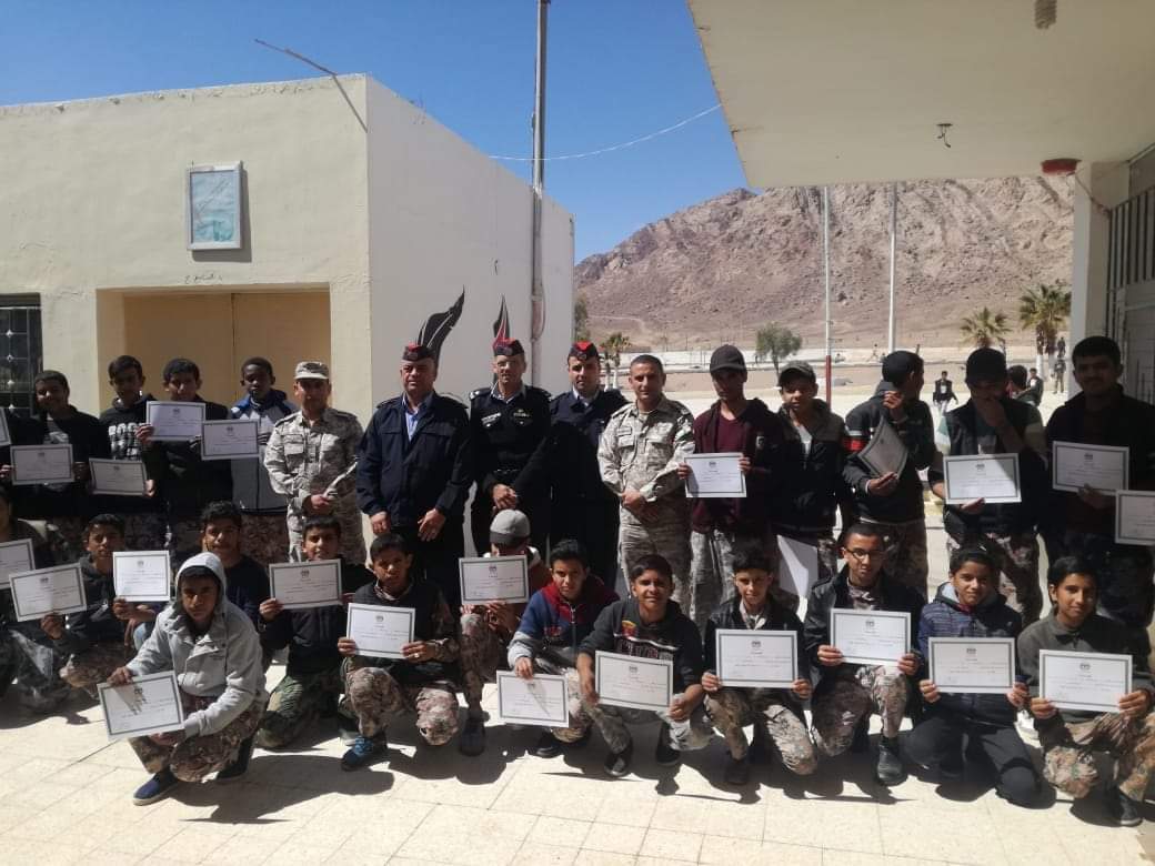 تخريج دورة أصدقاء شرطة في لواء القويرة