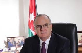 وزير العمل يعلن توفر 500 فرصة عمل في الجنوب