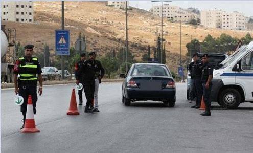 شاهد بالفيديو .. ضبط مفحط في الزرقاء