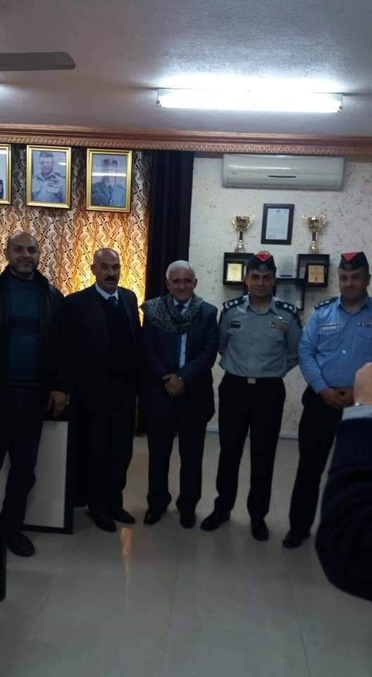 الدكتور السعيديين يكريم المقدم أحمد العنانزة في جرش