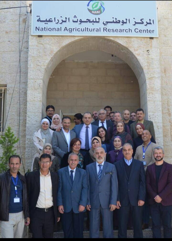 ورشة عمل في البحوث الزراعية حول إستخدام الأسمدة العضوية في الزراعة 