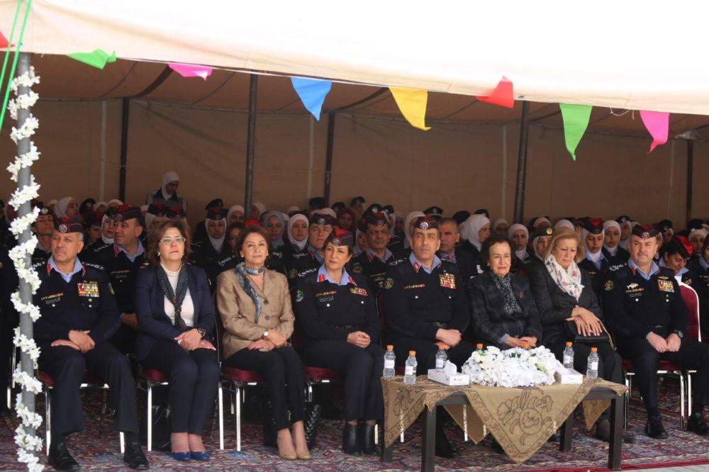 ادارة الشرطة النسائية تحتفل  بذكرى معركة الكرامة وعيد الام.