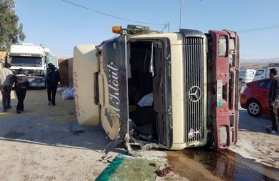 وفاة شاب عشريني اثر تدهور شاحنة في العقبة