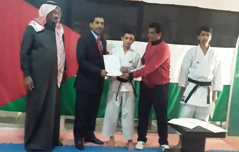 برعاية الدكتور النويقة مركز صقور البادية للكرايته يحتفل بذكرى الكرامه