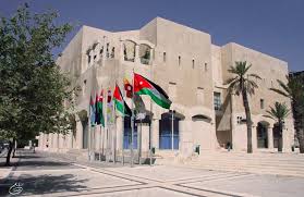 الأمانة تطرح عطاء لـ37 عربة طعام للعمل بـ20 موقعا
