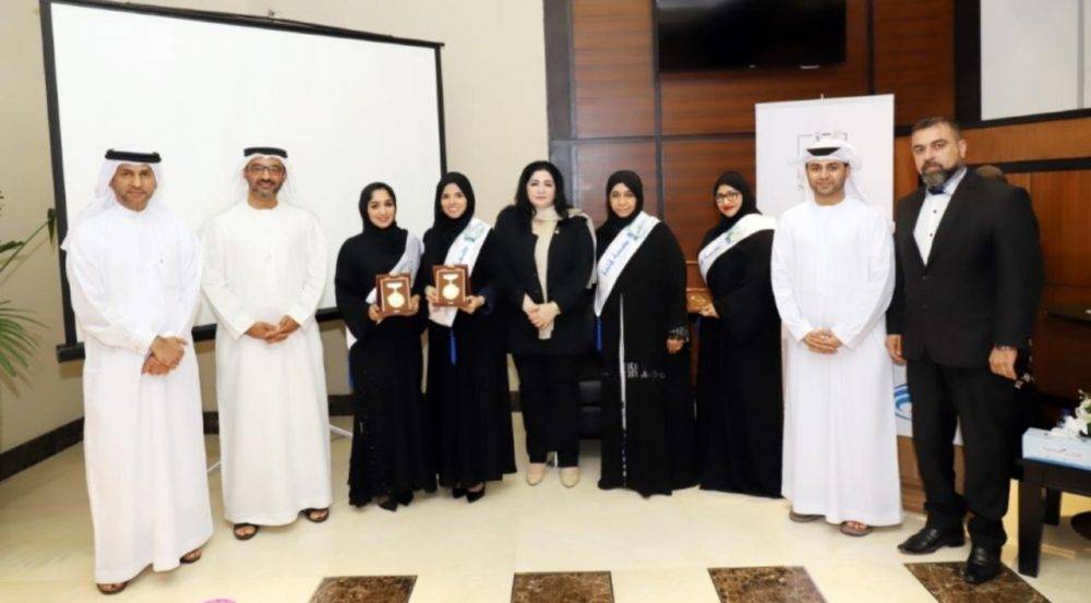 تكريم أربع إماراتيات بجائزة بصمة قائدة في الفجيرة