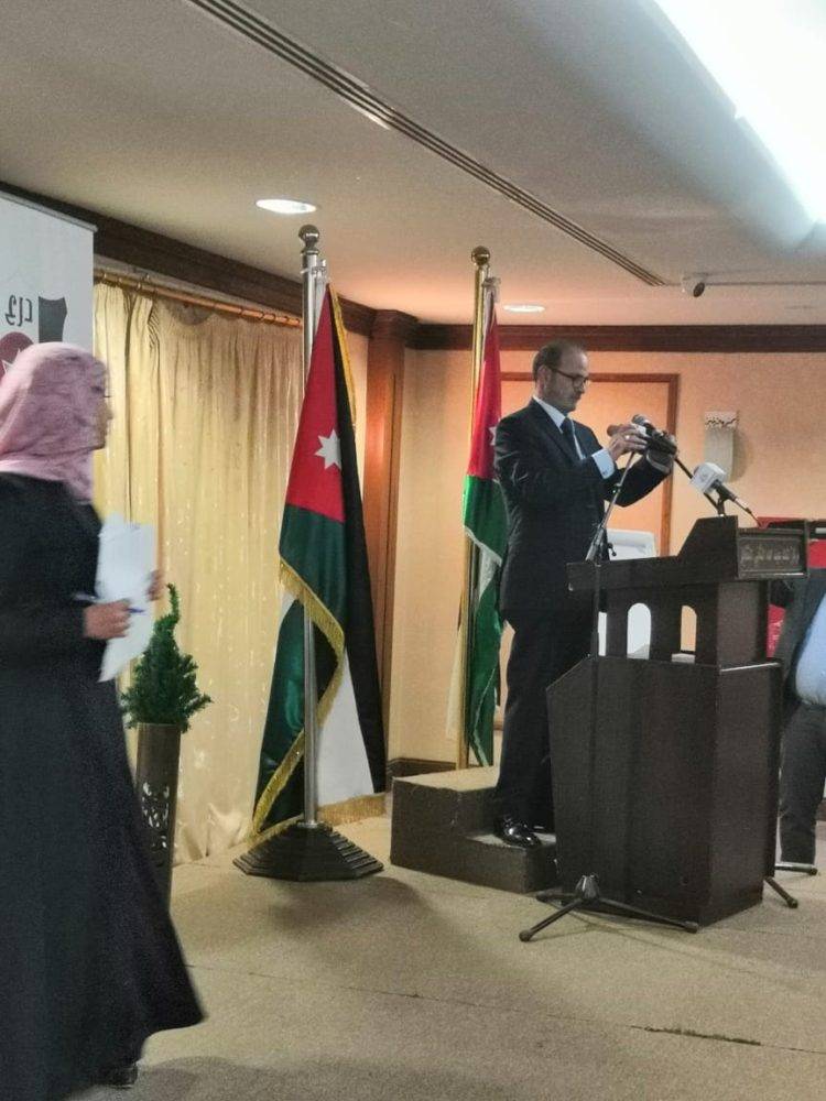 تكريم افضل شخصية انسانية....صور