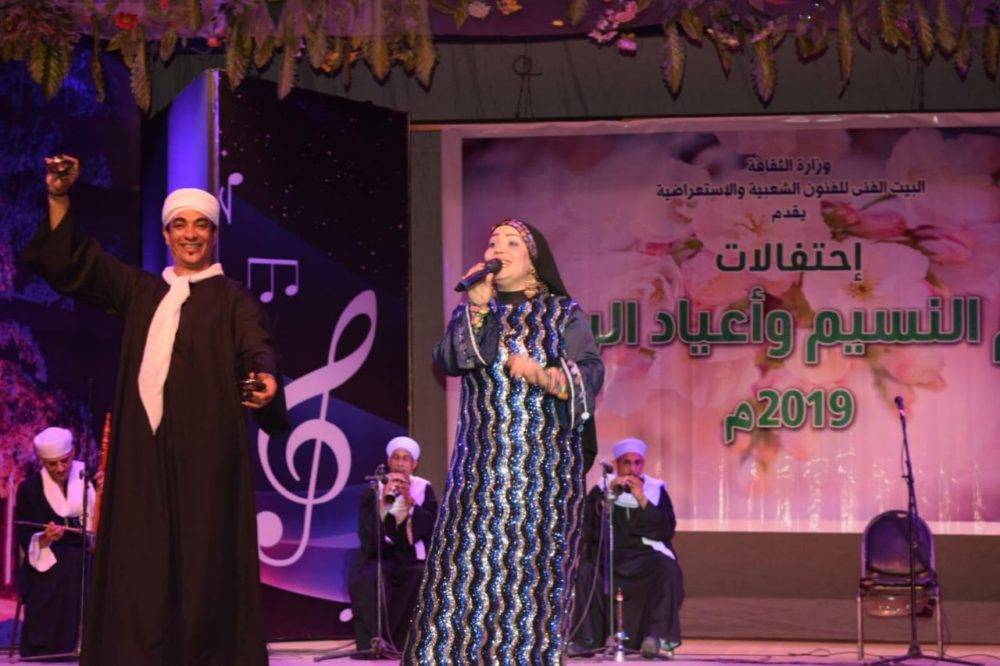 بالصور : احتفالات أعياد الربيع تبهر جماهير السيرك القومي والبالون وصلاح جاهين