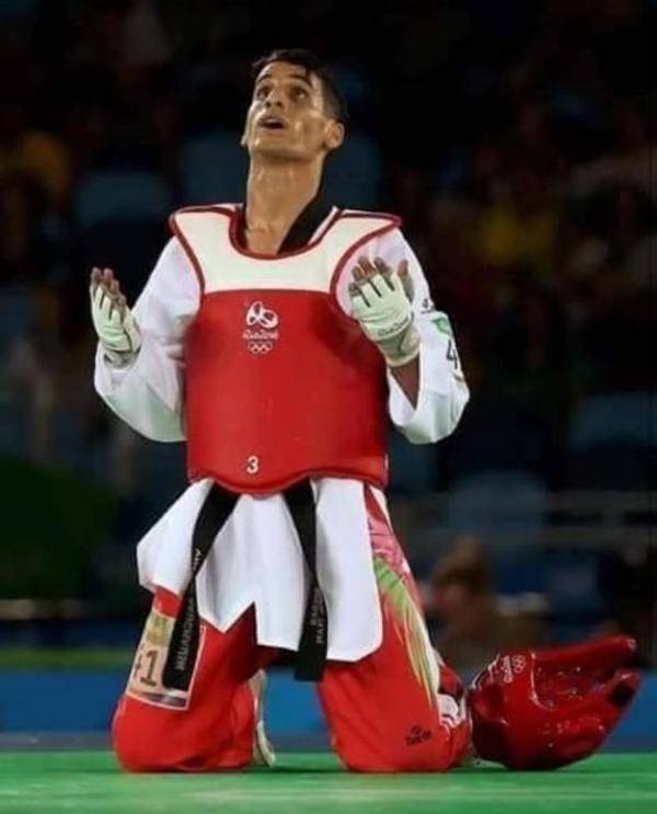 عاجل ...ابو غوش يحصد فضية العالم