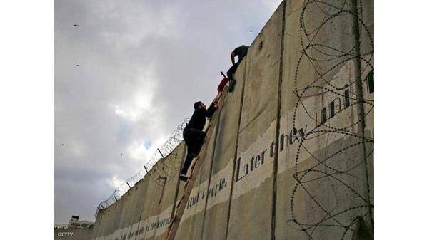 استشهاد طفل فلسطيني برصاص الاحتلال اثناء محاولته الدخول للاقصى