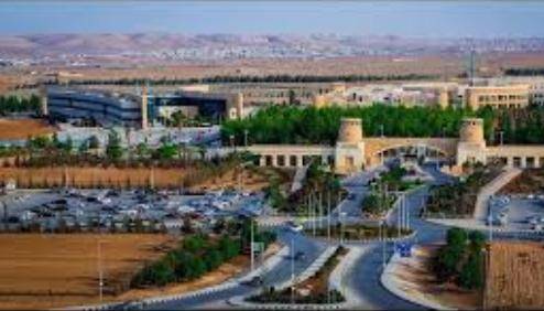 طـلـبــة تـحضيـريــة التـكنـولـوجـيا يطالبون برفــع الظـلـم عنهــم