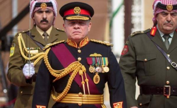 بمناسبة الذكرى العشرين لتولي جلالة الملك عبدالله الثاني ابن الحسين لسلطاته الدستورية