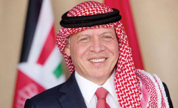 الملك يتقبل أوراق اعتماد عدد من السفراء