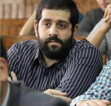 نجل محمد مرسي يودع والده قائلاً ” أبي .. عند الله نلتقي