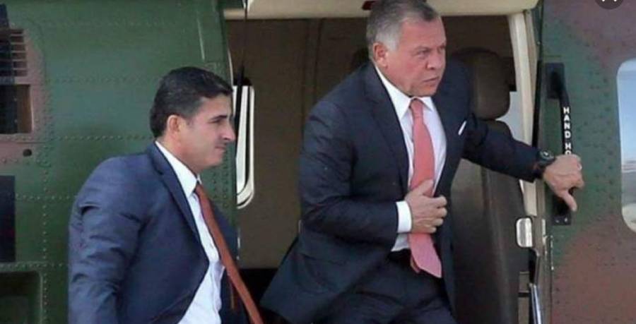 الملك يعود إلى أرض الوطن بعد حضور التمرين العسكري في الإمارات