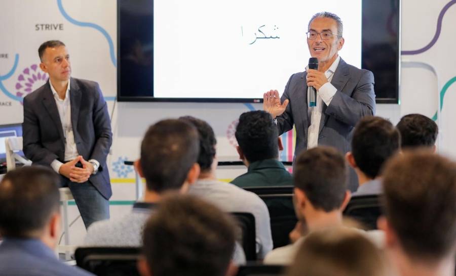 زين تستضيف غسان نقل متحدثاً في منصتها للإبداع في الجامعة الأردنية