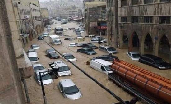 قرار بتعويض تجار وسط البلد المتضررين من السيول.. السبت