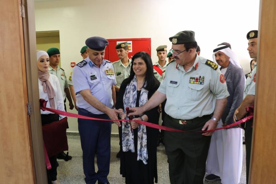 الأميرة سمية بنت الحسن تفتتح أول مركز لتدريس الفضاء في الأردن