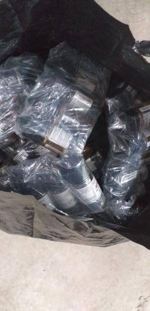 ضبط 1233 كروز دخان و170 علبة جوس للسجائر الالكترونية في معبر حدود جابر... صور