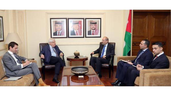 الصفدي يستقبل المبعوث الخاص للأمين العام للأمم مارتن غريفيث