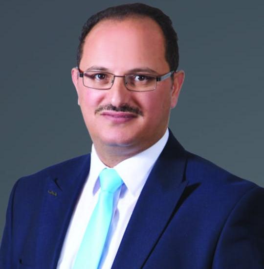الحلحولي يبارك للدكتور علاء الدين الحلحولي نائب رئيس جامعة الشرق الأوسط...